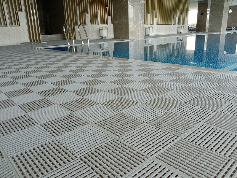丽施美泳池防滑地垫